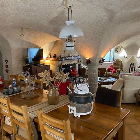Bed and Breakfast Chez Annie & Marcel Ле-Монетьє-ле-Бен Екстер'єр фото